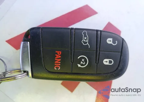 2019 Jeep Grand Cherokee Limited 4X2 from USA, damaged, VIN 1C4RJEBG8KC732583